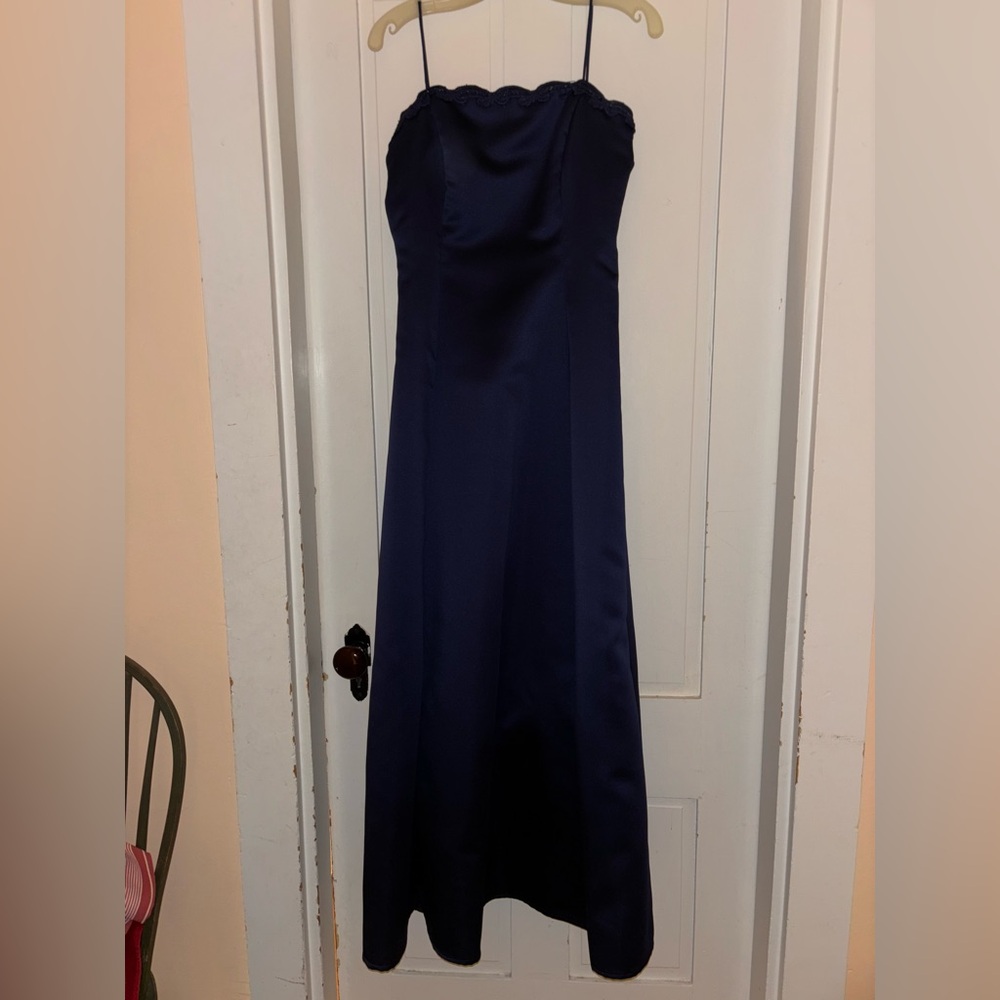 Elegant Navy Blue Formal Dress
